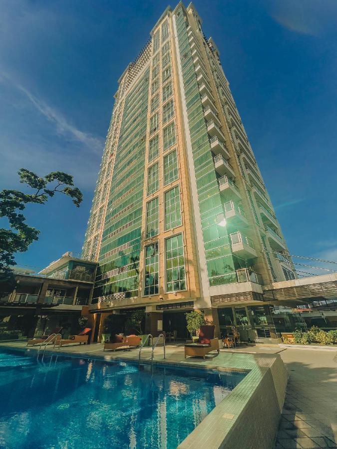 Ayala Mall 10Mins Walk Cebu City Apartment & Pool Екстериор снимка