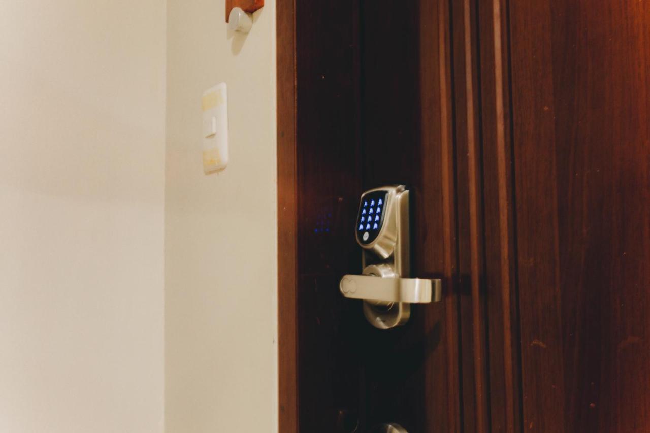 Ayala Mall 10Mins Walk Cebu City Apartment & Pool Екстериор снимка